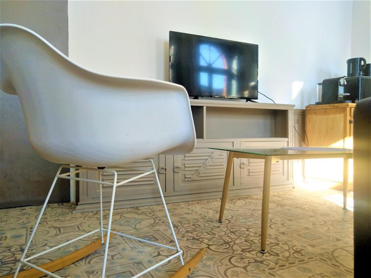 Le Cours Foucault - 3 Appartements - 8 Couchages 몽토방 외부 사진